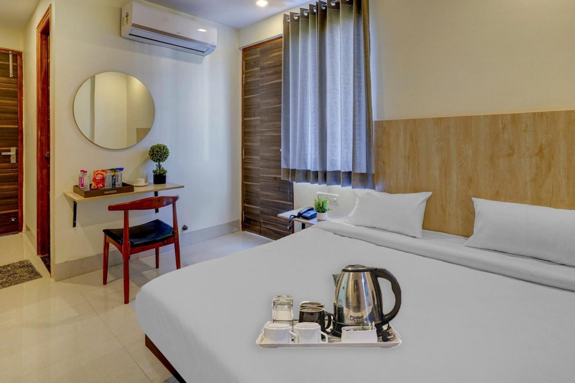 Townhouse Jagatpura & Pratapnagar Hotel Siroli Exterior foto